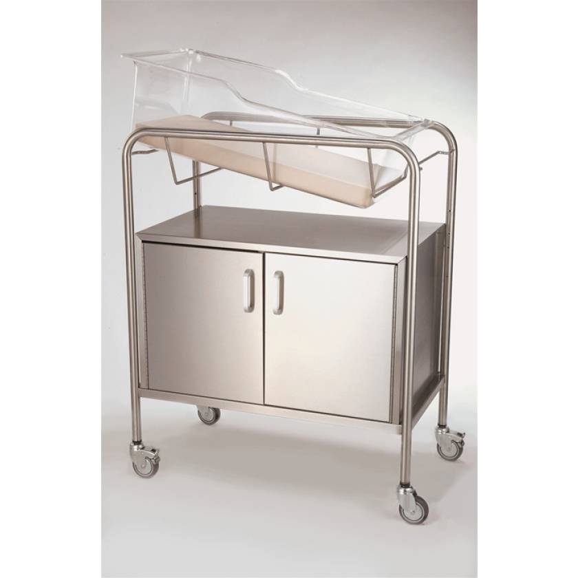 Hospital bassinet outlet