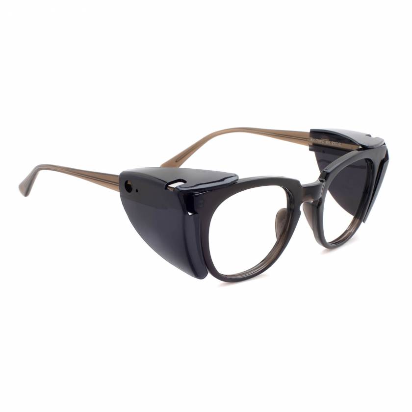 what are wayfarer glasses